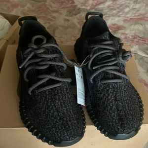 New Yeezy Boost 350 size 7.5